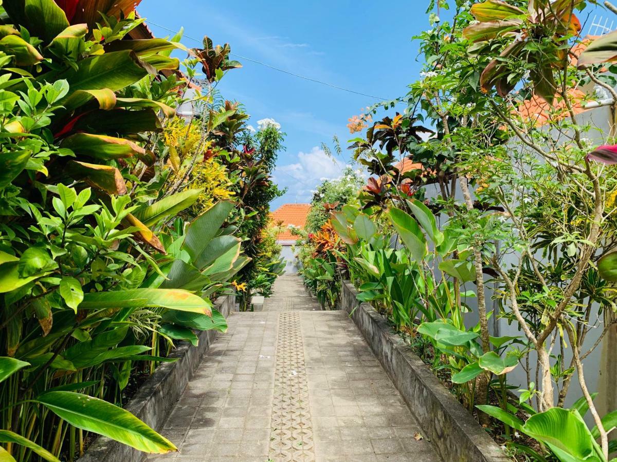 Pandawa Beach Homestay ウルワツ エクステリア 写真
