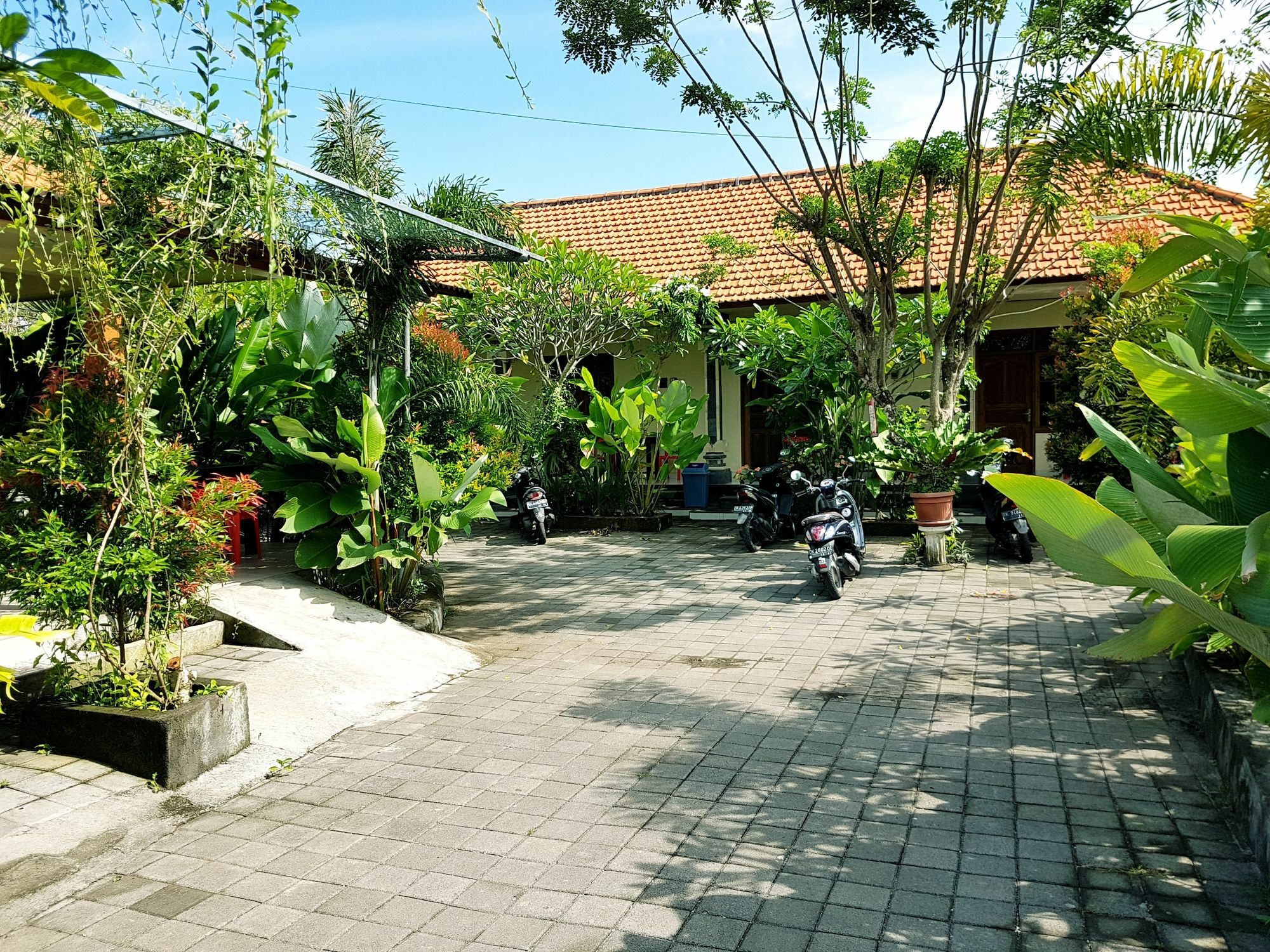 Pandawa Beach Homestay ウルワツ エクステリア 写真