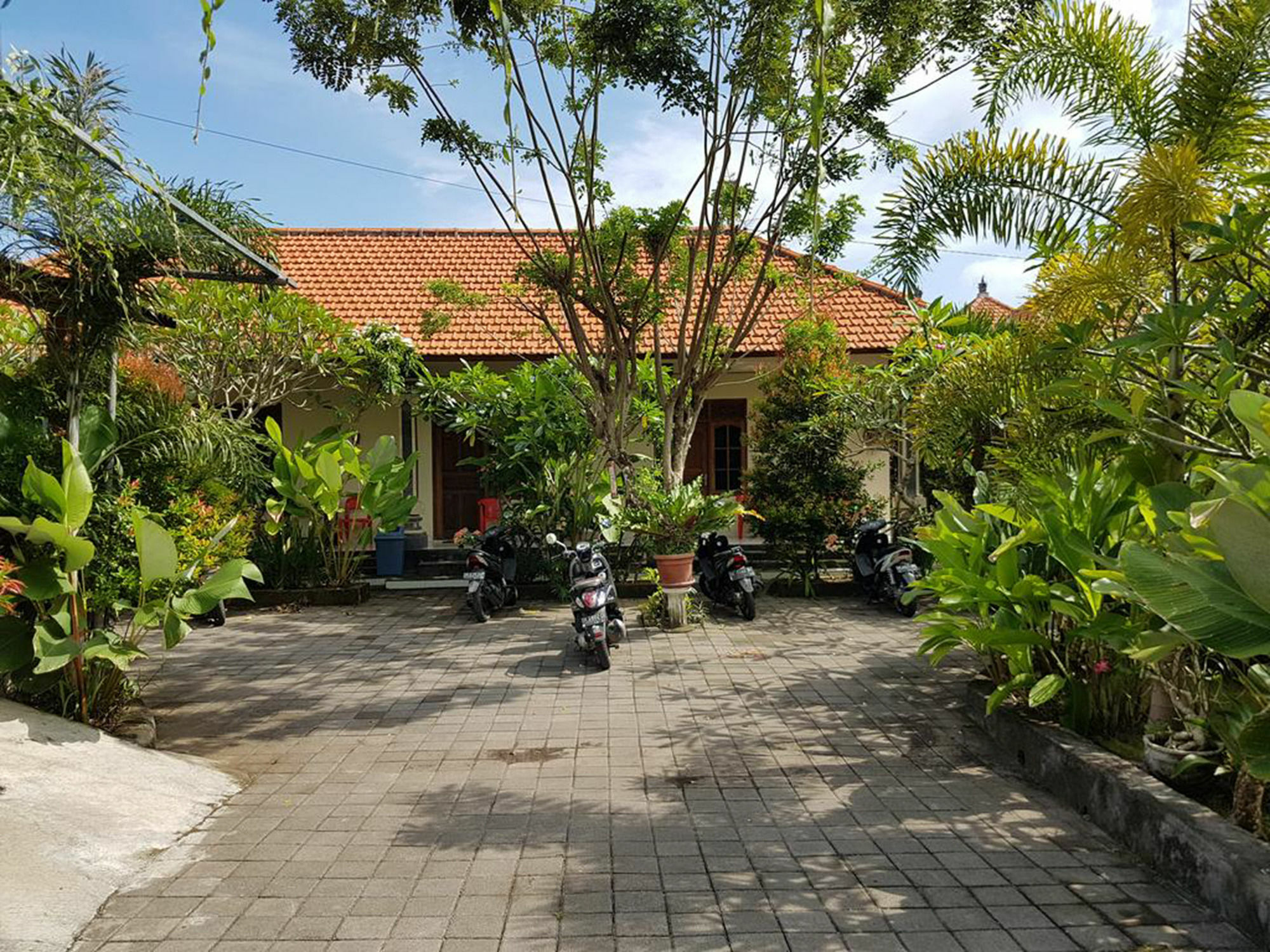 Pandawa Beach Homestay ウルワツ エクステリア 写真